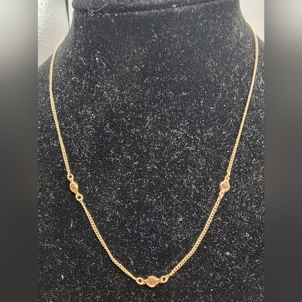 Vintage Avon Gold Tone Chain Dainty 14.5" Necklace three Rhinestones Choker